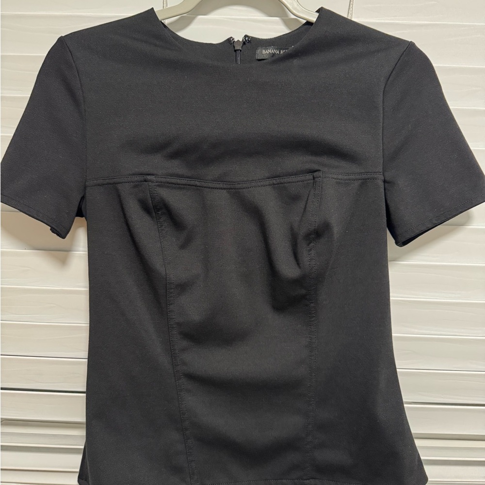 Banana Republic Black Short Sleeve Tee